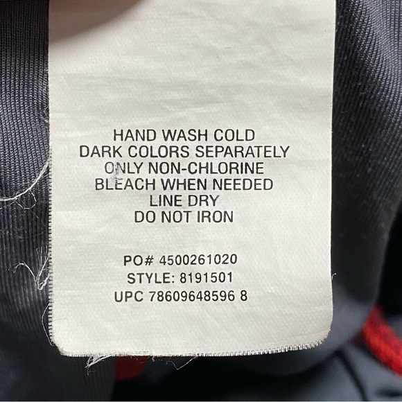 Speedo Swimsuit Women’s Size 30 Small Nano Fracture Flyback Swimsuit one piece - Picture 9 of 16